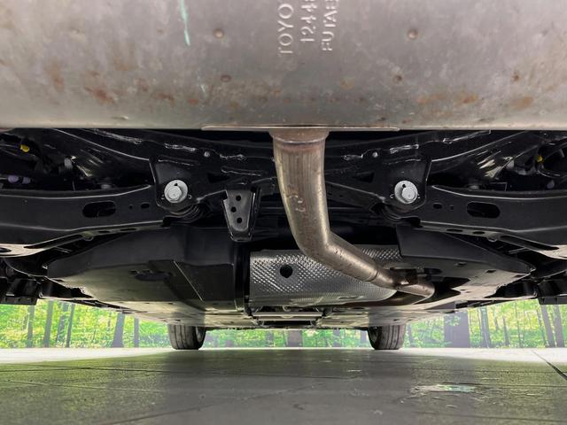 プリウス Ｇ　純正８型ディスプレイオーディオ　全周囲カメラ　１００Ｖ電源　衝突軽減装置　ドラレコ　ＥＴＣ　ＬＥＤヘッド　電動パーキングブレーキ　スマートキー　シートヒーター　レーダークルーズ　純正１９インチアルミ（19枚目）