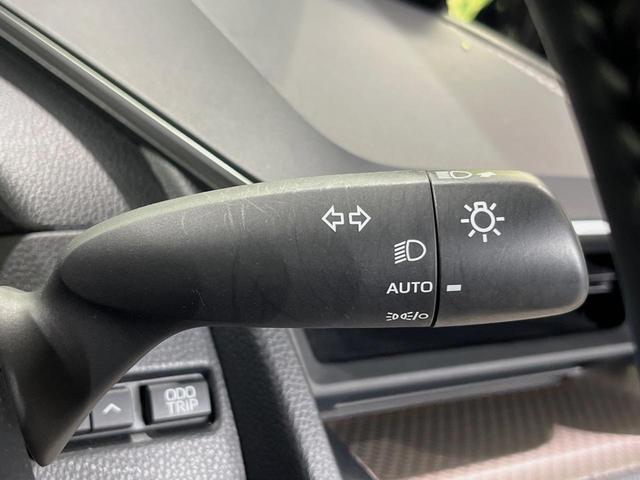 プリウス Ｇ　純正８型ディスプレイオーディオ　全周囲カメラ　１００Ｖ電源　衝突軽減装置　ドラレコ　ＥＴＣ　ＬＥＤヘッド　電動パーキングブレーキ　スマートキー　シートヒーター　レーダークルーズ　純正１９インチアルミ（31枚目）