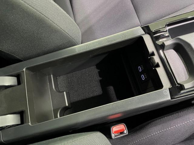 プリウス Ｇ　純正８型ディスプレイオーディオ　全周囲カメラ　１００Ｖ電源　衝突軽減装置　ドラレコ　ＥＴＣ　ＬＥＤヘッド　電動パーキングブレーキ　スマートキー　シートヒーター　レーダークルーズ　純正１９インチアルミ（41枚目）