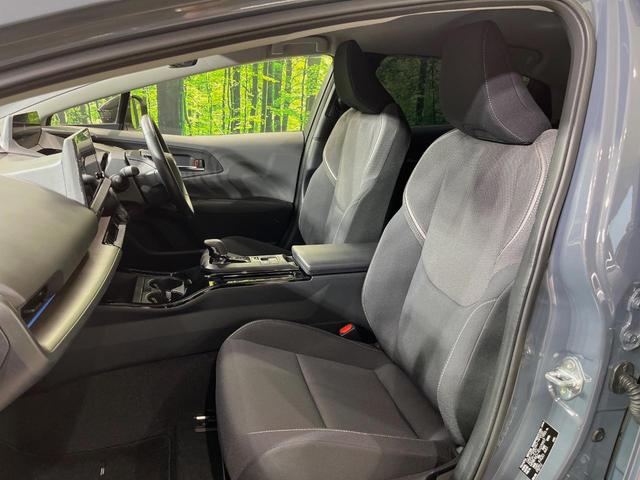 プリウス Ｇ　純正８型ディスプレイオーディオ　全周囲カメラ　１００Ｖ電源　衝突軽減装置　ドラレコ　ＥＴＣ　ＬＥＤヘッド　電動パーキングブレーキ　スマートキー　シートヒーター　レーダークルーズ　純正１９インチアルミ（43枚目）