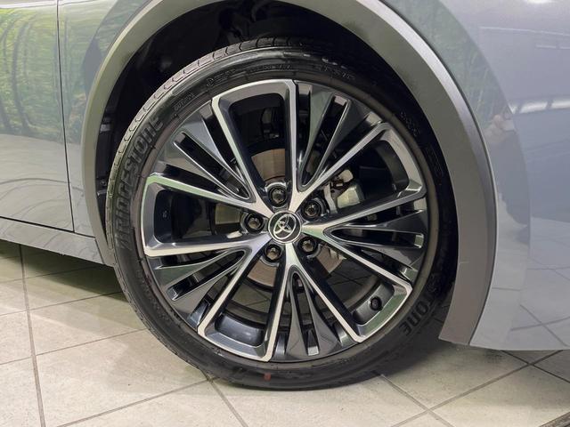 プリウス Ｇ　純正８型ディスプレイオーディオ　全周囲カメラ　１００Ｖ電源　衝突軽減装置　ドラレコ　ＥＴＣ　ＬＥＤヘッド　電動パーキングブレーキ　スマートキー　シートヒーター　レーダークルーズ　純正１９インチアルミ（56枚目）