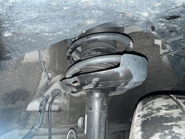 プリウス Z 純正12型ディスプレイオーディオ 全周囲カメラ 100V電源 衝突軽減装置 レーダークルーズ 禁煙車 パワーバックドア シートエアコン パワーシート コーナーセンサー LEDヘッド オートライト(20枚目)