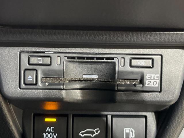 プリウス Z 純正12型ディスプレイオーディオ 全周囲カメラ 100V電源 衝突軽減装置 レーダークルーズ 禁煙車 パワーバックドア シートエアコン パワーシート コーナーセンサー LEDヘッド オートライト(32枚目)