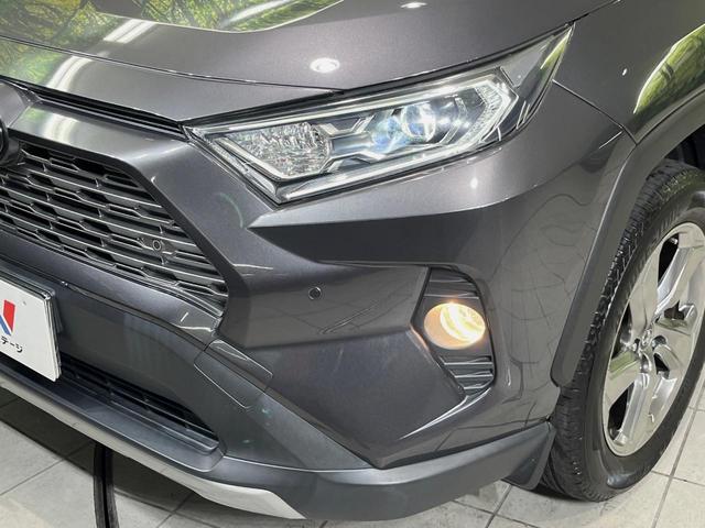 RAV4 ハイブリッドG 4WD 純正9型ナビ バックカメラ 衝突被害軽減装置 レーダークルーズ 禁煙車 パワーバックドア シートヒーター パワーシート コーナーセンサー ドラレコ スマートキー LEDヘッド ETC(12枚目)