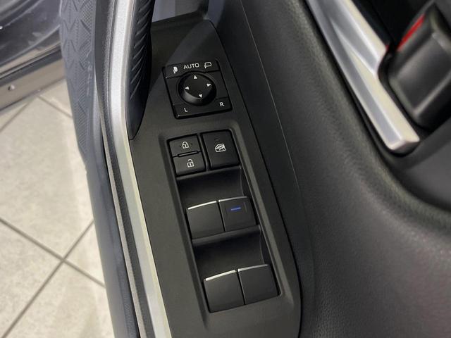 RAV4 ハイブリッドG 4WD 純正9型ナビ バックカメラ 衝突被害軽減装置 レーダークルーズ 禁煙車 パワーバックドア シートヒーター パワーシート コーナーセンサー ドラレコ スマートキー LEDヘッド ETC(39枚目)