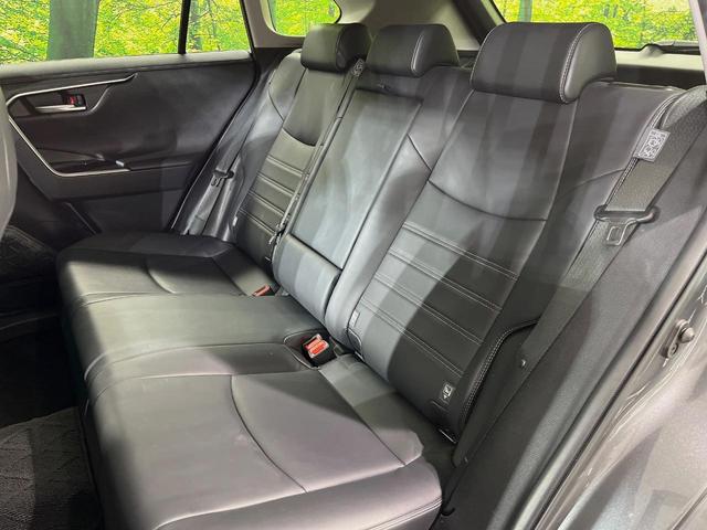 RAV4 ハイブリッドG 4WD 純正9型ナビ バックカメラ 衝突被害軽減装置 レーダークルーズ 禁煙車 パワーバックドア シートヒーター パワーシート コーナーセンサー ドラレコ スマートキー LEDヘッド ETC(48枚目)
