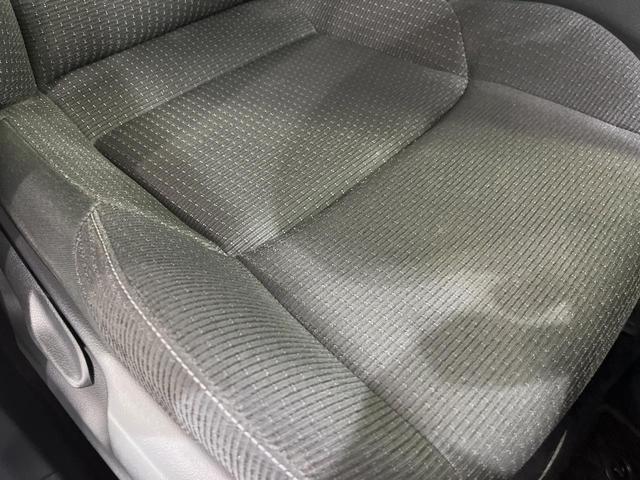 C-HR S LEDパッケージ 純正ナビ バックカメラ 衝突被害軽減システム レーダークルーズ 禁煙車 スマートキー LEDヘッド ビルトインETC オートハイビーム 車線逸脱警報 オートライト デュアルエアコン(30枚目)