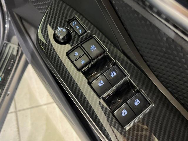 C-HR S LEDパッケージ 純正ナビ バックカメラ 衝突被害軽減システム レーダークルーズ 禁煙車 スマートキー LEDヘッド ビルトインETC オートハイビーム 車線逸脱警報 オートライト デュアルエアコン(32枚目)