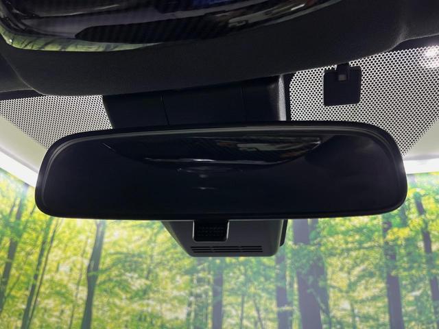 C-HR S LEDパッケージ 純正ナビ バックカメラ 衝突被害軽減システム レーダークルーズ 禁煙車 スマートキー LEDヘッド ビルトインETC オートハイビーム 車線逸脱警報 オートライト デュアルエアコン(46枚目)