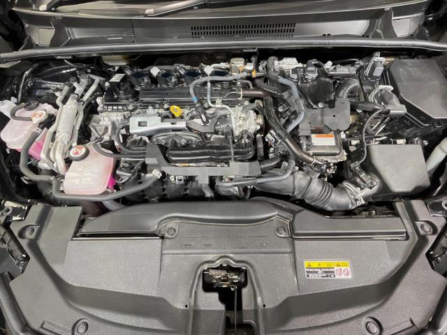 プリウス Ｚ　１２型ＤＡ　モデリスタエアロ　モデリスタ１９インチＡＷ　ソーラー充電システム　デジタルインナーミラー　ＢＳＭ　全周囲カメラ　１００Ｖ　衝突軽減　レーダークルーズ　禁煙車　電動リアゲート　パワーシート（18枚目）