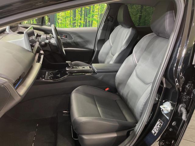 プリウス Ｚ　１２型ＤＡ　モデリスタエアロ　モデリスタ１９インチＡＷ　ソーラー充電システム　デジタルインナーミラー　ＢＳＭ　全周囲カメラ　１００Ｖ　衝突軽減　レーダークルーズ　禁煙車　電動リアゲート　パワーシート（45枚目）