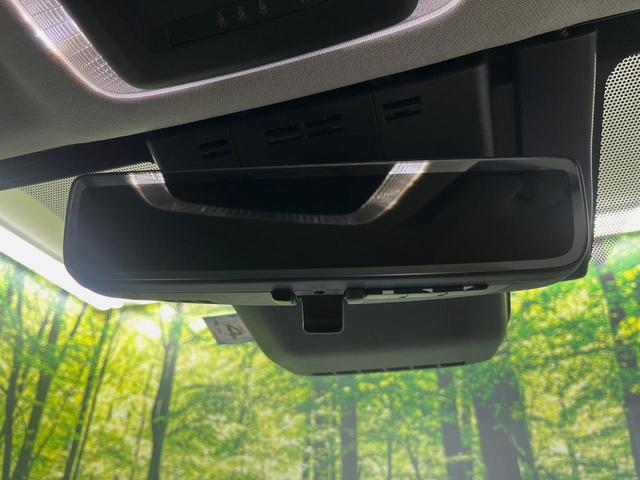 プリウス Ｚ　１２型ＤＡ　モデリスタエアロ　モデリスタ１９インチＡＷ　ソーラー充電システム　デジタルインナーミラー　ＢＳＭ　全周囲カメラ　１００Ｖ　衝突軽減　レーダークルーズ　禁煙車　電動リアゲート　パワーシート（53枚目）