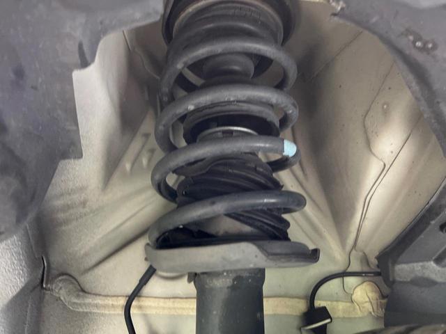 ｅＫワゴン Ｇセーフティ　プラスエディション　純正ナビ　全周囲カメラ　衝突軽減装置　禁煙車　シートヒーター　コーナーセンサー　スマートキー　ＨＩＤヘッド　ＥＴＣ　オートマチックハイビーム　車線逸脱警報　オートライト　オートエアコン　革巻きハンドル（20枚目）