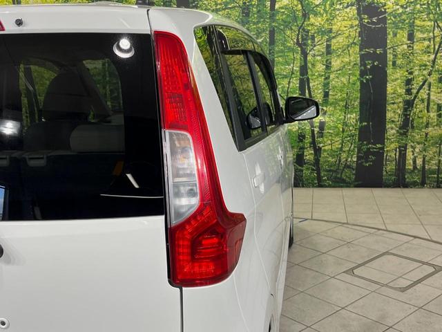 ｅＫワゴン Ｇセーフティ　プラスエディション　純正ナビ　全周囲カメラ　衝突軽減装置　禁煙車　シートヒーター　コーナーセンサー　スマートキー　ＨＩＤヘッド　ＥＴＣ　オートマチックハイビーム　車線逸脱警報　オートライト　オートエアコン　革巻きハンドル（54枚目）