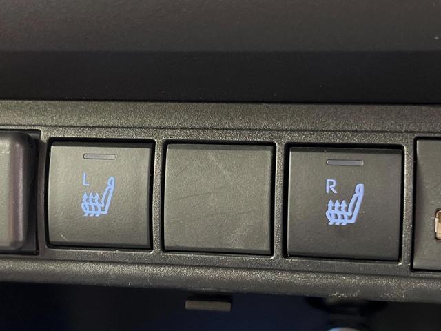 ヤリスクロス ハイブリッドＺ　純正８型ナビ　全周囲カメラ　衝突軽減装置　レーダークルーズ　ハーフレザー　パワーシート　ドラレコ　コーナーセンサー　スマートキー　ＬＥＤヘッド　ＥＴＣ　デジタルインナーミラー　純正１８インチアルミ（34枚目）