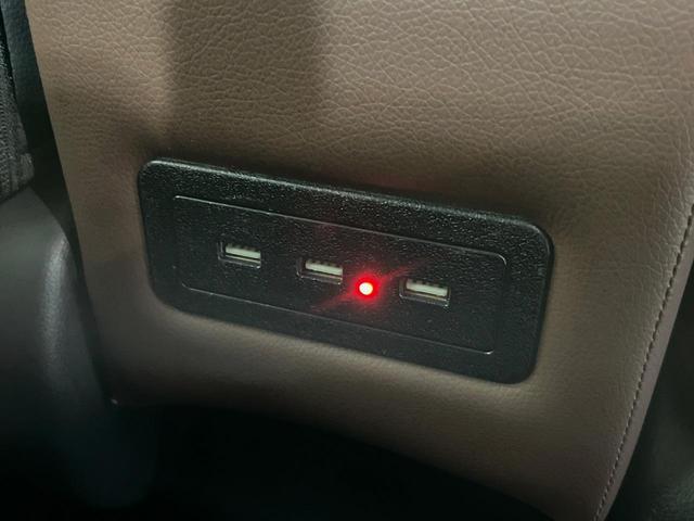 ヤリスクロス ハイブリッドＺ　純正８型ナビ　全周囲カメラ　衝突軽減装置　レーダークルーズ　ハーフレザー　パワーシート　ドラレコ　コーナーセンサー　スマートキー　ＬＥＤヘッド　ＥＴＣ　デジタルインナーミラー　純正１８インチアルミ（44枚目）