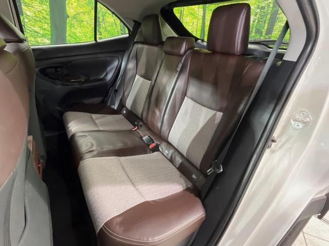 ヤリスクロス ハイブリッドＺ　純正８型ナビ　全周囲カメラ　衝突軽減装置　レーダークルーズ　ハーフレザー　パワーシート　ドラレコ　コーナーセンサー　スマートキー　ＬＥＤヘッド　ＥＴＣ　デジタルインナーミラー　純正１８インチアルミ（51枚目）