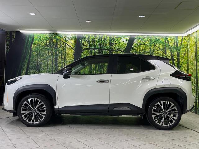 ヤリスクロス ハイブリッドＺ　純正８型ナビ　全周囲カメラ　衝突軽減装置　レーダークルーズ　ハーフレザー　パワーシート　ドラレコ　コーナーセンサー　スマートキー　ＬＥＤヘッド　ＥＴＣ　デジタルインナーミラー　純正１８インチアルミ（58枚目）