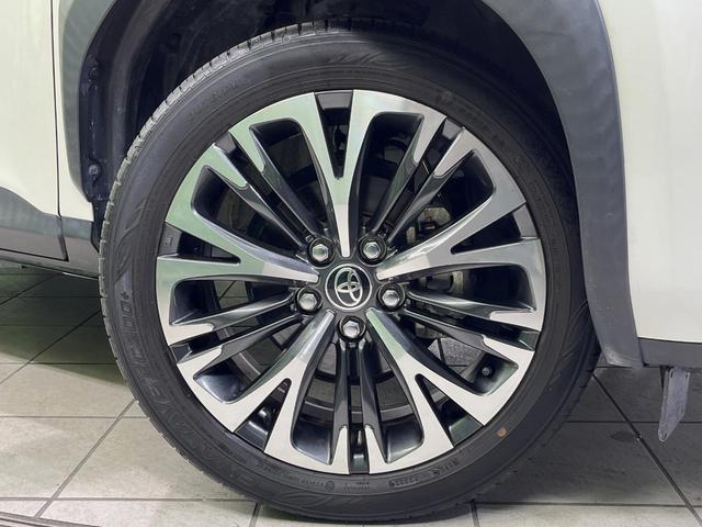 ヤリスクロス ハイブリッドＺ　純正８型ナビ　全周囲カメラ　衝突軽減装置　レーダークルーズ　ハーフレザー　パワーシート　ドラレコ　コーナーセンサー　スマートキー　ＬＥＤヘッド　ＥＴＣ　デジタルインナーミラー　純正１８インチアルミ（65枚目）