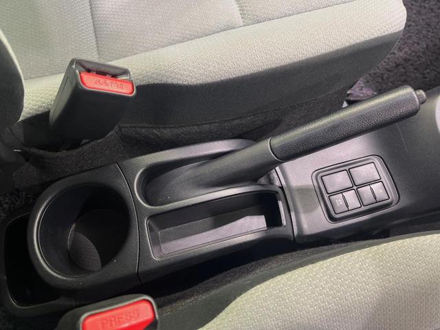 アクア Ｌ　純正ナビ　バックカメラ　禁煙車　前後ドラレコ　ＥＴＣ　オートエアコン　Ｂｌｕｅｔｏｏｔｈ　ＣＤ　地デジ　電動格納ミラー　パワーウィンドウ　ドアバイザー　衝突安全ボディ　純正１４インチスチールホイール（23枚目）