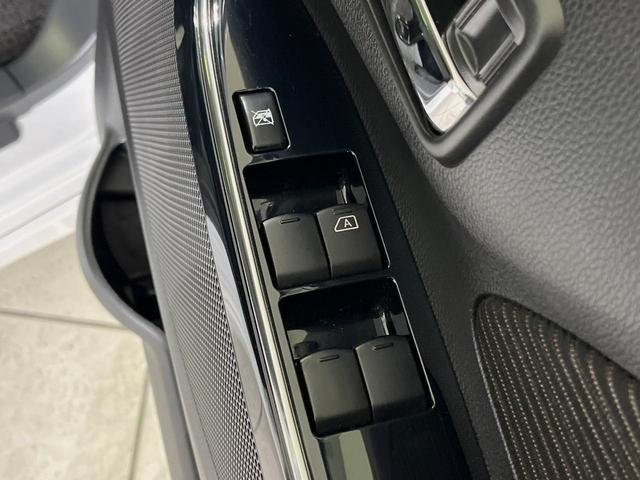 デイズ ハイウェイスター　Ｘ　純正ナビ　全周囲カメラ　衝突軽減装置　禁煙車　コーナーセンサー　スマートキー　ＨＩＤヘッド　ＥＴＣ　純正１４インチアルミ　オートハイビーム　車線逸脱警報　オートライト　オートエアコン　盗難防止装置（35枚目）