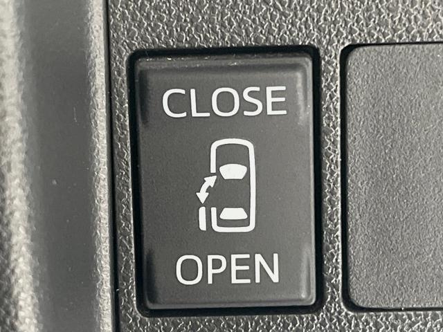 タント カスタムＸ　トップエディションＳＡＩＩ　純正８型ナビ　電動スライドドア　バックカメラ　衝突被害軽減装置　ハーフレザーシート　前後ドラレコ　コーナーセンサー　スマートキー　ＬＥＤヘッド　ＥＴＣ　純正１４インチアルミ　車線逸脱警報　ＬＥＤフォグ（6枚目）