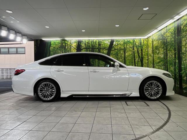 クラウンハイブリッド Ｓ　Ｃパッケージ　モデリスタエアロ　純正８型ナビ　全周囲カメラ　衝突被害軽減装置　レーダークルーズ　ブラインドスポットモニター　禁煙車　コーナーセンサー　ＬＥＤヘッド　ＥＴＣ２．０　パークアシスト　車線逸脱警報（60枚目）