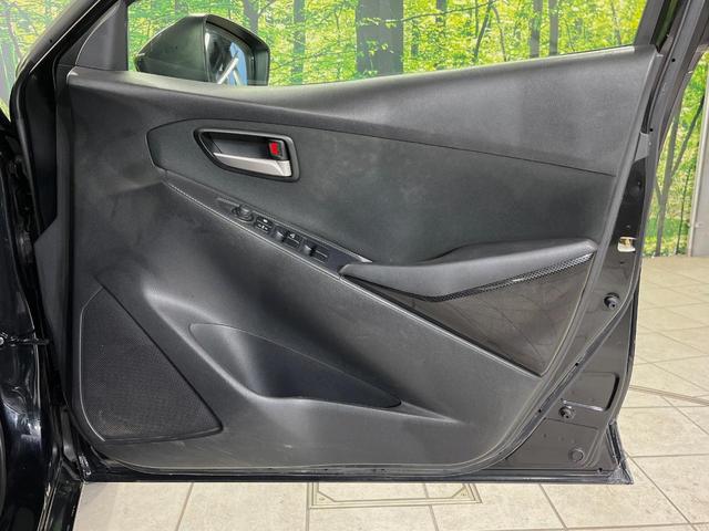 デミオ 15S マツダコネクト バックカメラ 衝突被害軽減装置 ドラレコ コーナーセンサー スマートキー ETC オートライト 衝突安全ボディ アイドリングストップ プライバシーガラス Bluetooth CD(47枚目)