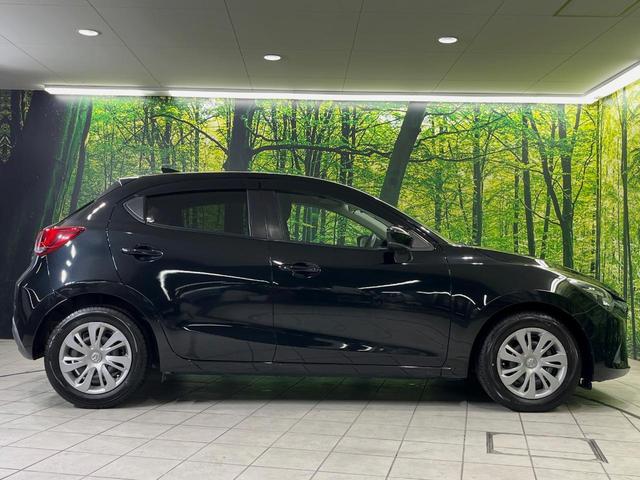 デミオ 15S マツダコネクト バックカメラ 衝突被害軽減装置 ドラレコ コーナーセンサー スマートキー ETC オートライト 衝突安全ボディ アイドリングストップ プライバシーガラス Bluetooth CD(55枚目)