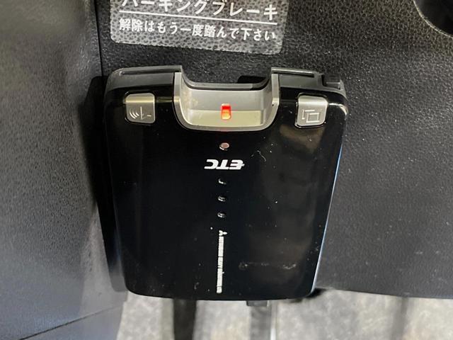 ミラココア ココアプラスＸ　ＳＤナビ　禁煙車　スマートキー　ＬＥＤヘッドライト　ルーフレール　ＥＴＣ　オートエアコン　ＣＤ／ＤＶＤ再生　地デジ　ＬＥＤフォグライト　電動格納ミラー　衝突安全ボディ　ドアバイザー　盗難防止装置（4枚目）
