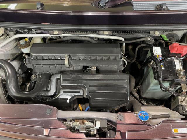 ミラココア ココアプラスＸ　ＳＤナビ　禁煙車　スマートキー　ＬＥＤヘッドライト　ルーフレール　ＥＴＣ　オートエアコン　ＣＤ／ＤＶＤ再生　地デジ　ＬＥＤフォグライト　電動格納ミラー　衝突安全ボディ　ドアバイザー　盗難防止装置（18枚目）