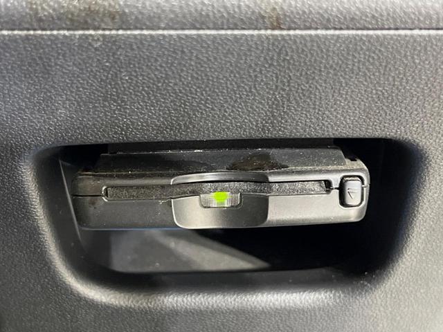 キャスト アクティバＧ　ＳＡＩＩ　ＳＤナビ　バックカメラ　衝突軽減装置　禁煙車　コーナーセンサー　スマートキー　ＬＥＤヘッドライト　ＥＴＣ　車線逸脱警報　オートライト　オートエアコン　純正１５インチアルミ　ＣＤ／ＤＶＤ再生　フルセグ（6枚目）