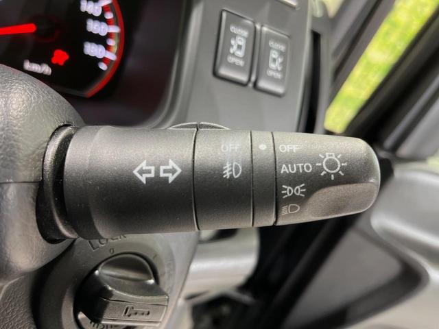 セレナ ハイウェイスター　Ｖエアロセレクション　純正ナビ　両側電動スライドドア　禁煙車　スマートキー　ＨＩＤヘッドライト　ＥＴＣ　オートライト　オートエアコン　ＣＤ／ＤＶＤ再生　地デジ　革巻きステアリング　ＬＥＤフォグライト　１７インチアルミ（28枚目）