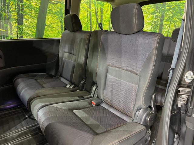 セレナ ハイウェイスター　Ｖエアロセレクション　純正ナビ　両側電動スライドドア　禁煙車　スマートキー　ＨＩＤヘッドライト　ＥＴＣ　オートライト　オートエアコン　ＣＤ／ＤＶＤ再生　地デジ　革巻きステアリング　ＬＥＤフォグライト　１７インチアルミ（38枚目）