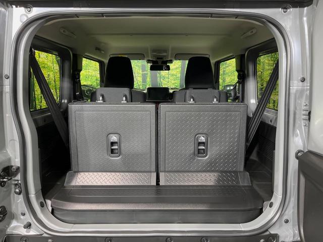 ジムニー ＸＣ　届出済未使用車　衝突軽減装置　レーダークルーズ　前席シートヒーター　コーナーセンサー　スマートキー　ＬＥＤヘッドライト　オートマチックハイビーム　車線逸脱警報　オートライト　純正１６インチアルミ（10枚目）
