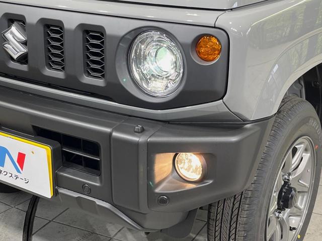 ジムニー ＸＣ　届出済未使用車　衝突軽減装置　レーダークルーズ　前席シートヒーター　コーナーセンサー　スマートキー　ＬＥＤヘッドライト　オートマチックハイビーム　車線逸脱警報　オートライト　純正１６インチアルミ（12枚目）