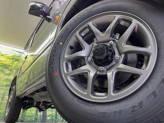 ジムニー ＸＣ　届出済未使用車　衝突軽減装置　レーダークルーズ　前席シートヒーター　コーナーセンサー　スマートキー　ＬＥＤヘッドライト　オートマチックハイビーム　車線逸脱警報　オートライト　純正１６インチアルミ（13枚目）