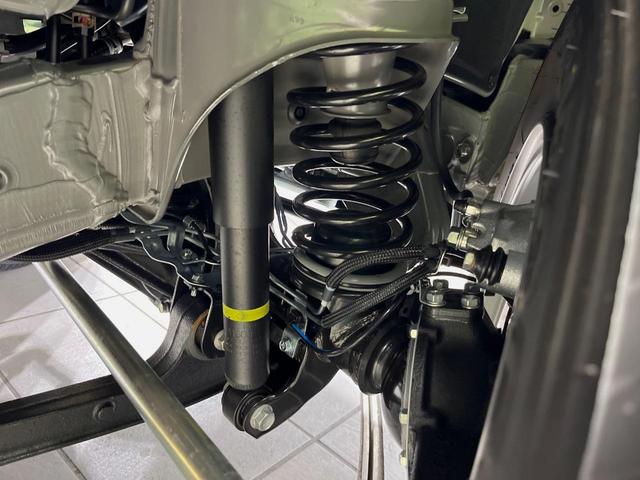 ジムニー ＸＣ　届出済未使用車　衝突軽減装置　レーダークルーズ　前席シートヒーター　コーナーセンサー　スマートキー　ＬＥＤヘッドライト　オートマチックハイビーム　車線逸脱警報　オートライト　純正１６インチアルミ（20枚目）