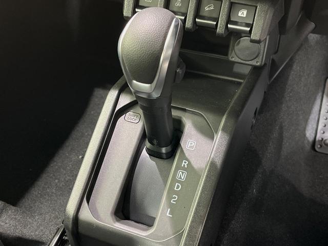 ジムニー ＸＣ　届出済未使用車　衝突軽減装置　レーダークルーズ　前席シートヒーター　コーナーセンサー　スマートキー　ＬＥＤヘッドライト　オートマチックハイビーム　車線逸脱警報　オートライト　純正１６インチアルミ（22枚目）