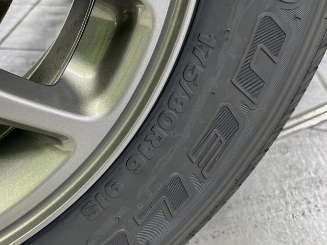 ジムニー ＸＣ　届出済未使用車　衝突軽減装置　レーダークルーズ　前席シートヒーター　コーナーセンサー　スマートキー　ＬＥＤヘッドライト　オートマチックハイビーム　車線逸脱警報　オートライト　純正１６インチアルミ（66枚目）