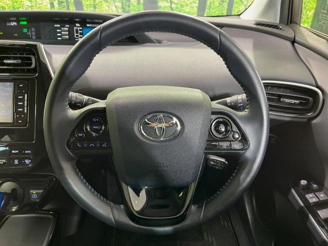 プリウス Ａ　ＳＤナビ　バックカメラ　衝突軽減装置　レーダークルーズ　禁煙車　パワーシート　前後ドラレコ　コーナーセンサー　スマートキー　ＬＥＤヘッド　ＥＴＣ　ブラインドスポットモニター　車線逸脱警報　フルセグ（11枚目）