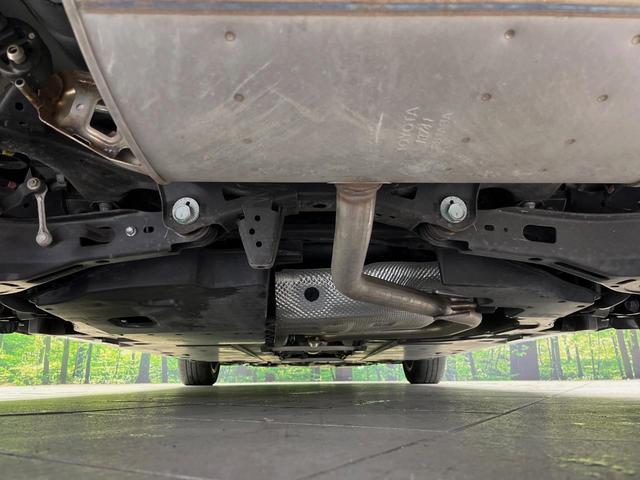 プリウス Ａ　ＳＤナビ　バックカメラ　衝突軽減装置　レーダークルーズ　禁煙車　パワーシート　前後ドラレコ　コーナーセンサー　スマートキー　ＬＥＤヘッド　ＥＴＣ　ブラインドスポットモニター　車線逸脱警報　フルセグ（19枚目）