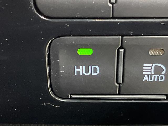 プリウス Ａ　ＳＤナビ　バックカメラ　衝突軽減装置　レーダークルーズ　禁煙車　パワーシート　前後ドラレコ　コーナーセンサー　スマートキー　ＬＥＤヘッド　ＥＴＣ　ブラインドスポットモニター　車線逸脱警報　フルセグ（29枚目）