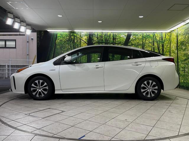 プリウス Ａ　ＳＤナビ　バックカメラ　衝突軽減装置　レーダークルーズ　禁煙車　パワーシート　前後ドラレコ　コーナーセンサー　スマートキー　ＬＥＤヘッド　ＥＴＣ　ブラインドスポットモニター　車線逸脱警報　フルセグ（52枚目）