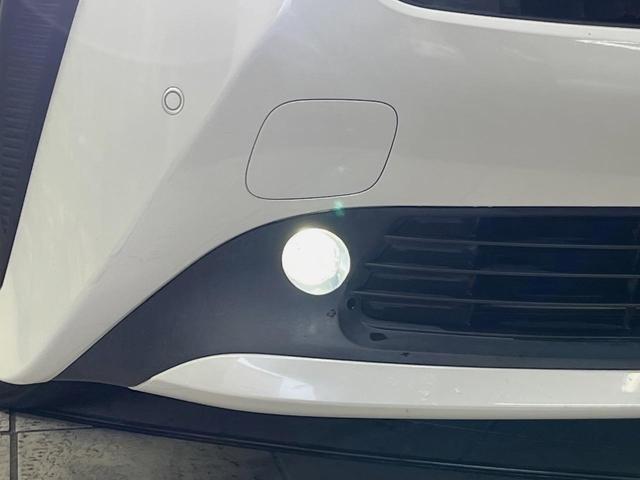 プリウス Ａ　ＳＤナビ　バックカメラ　衝突軽減装置　レーダークルーズ　禁煙車　パワーシート　前後ドラレコ　コーナーセンサー　スマートキー　ＬＥＤヘッド　ＥＴＣ　ブラインドスポットモニター　車線逸脱警報　フルセグ（55枚目）