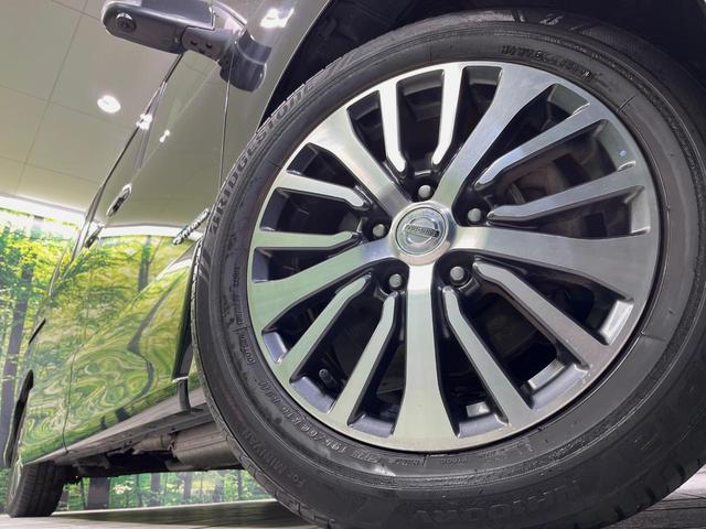 セレナ ハイウェイスター　Ｖセレ＋セーフティ　ＳＨＶ　Ａセフ　純正８型ナビ　全周囲カメラ　後席モニター　両側電動スライドドア　衝突軽減装置　禁煙車　コーナーセンサー　スマートキー　ＬＥＤヘッドライト　ＥＴＣ　クルーズコントロール　車線逸脱警報　オートエアコン（13枚目）