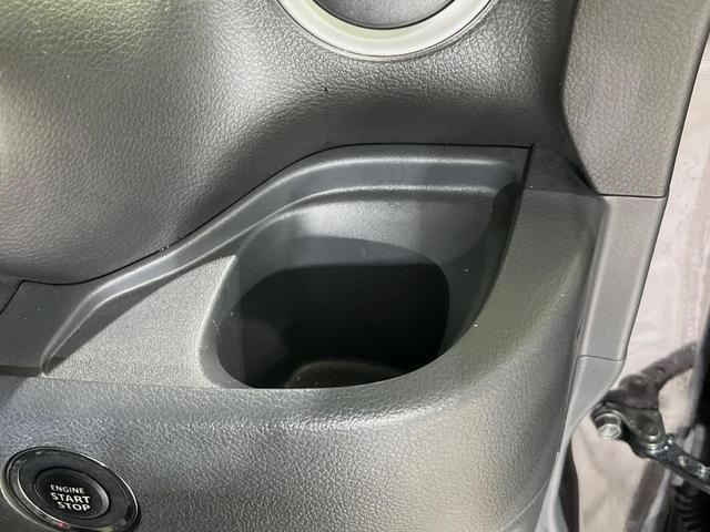 スペーシア Ｘリミテッド　ＳＤナビ　バックカメラ　両側電動スライドドア　衝突軽減装置　禁煙車　前席シートヒーター　スマートキー　ＨＩＤヘッドライト　ＥＴＣ　誤発進抑制機能　オートライト　オートエアコン　純正１４インチアルミ（40枚目）