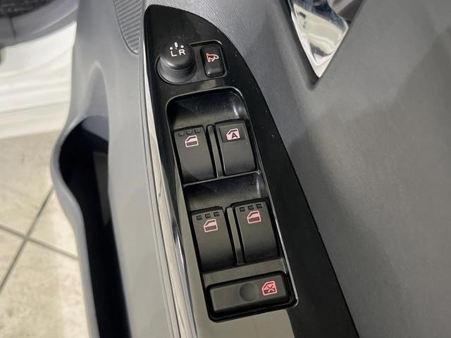 タント カスタムＲＳ　ＳＡ　８型ナビ　バックカメラ　両側電動スライドドア　スマートキー　ＥＴＣ　ＬＥＤヘッド　純正１５インチアルミ　オートエアコン　オートライト　ステアリングスイッチ　アイドリングストップ　パワーウィンドウ　禁煙（33枚目）