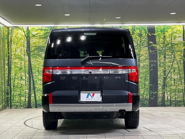 デリカＤ：５ Ｐ　純正１０型ナビ　バックカメラ　衝突軽減装置　パワーバックドア　ＬＥＤヘッド　純正１８インチアルミ　ドラレコ　ＥＴＣ　両側電動スライドドア　ＥＴＣ　ステアリングヒーター　パドルシフト　電動パーキング（15枚目）