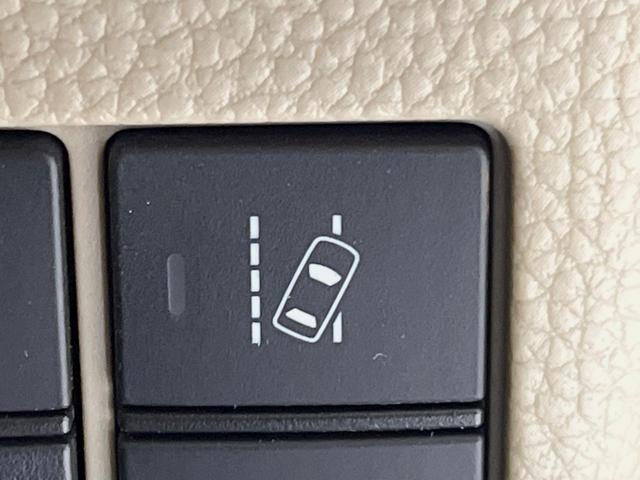 N-BOX G・Lホンダセンシング 純正ナビ バックカメラ 衝突軽減装置 両側電動スライドドア ドラレコ ETC LEDヘッド レーダークルーズ スマートキー 車線逸脱警報 オートライト オートエアコン ステアリングスイッチ 禁煙車(34枚目)